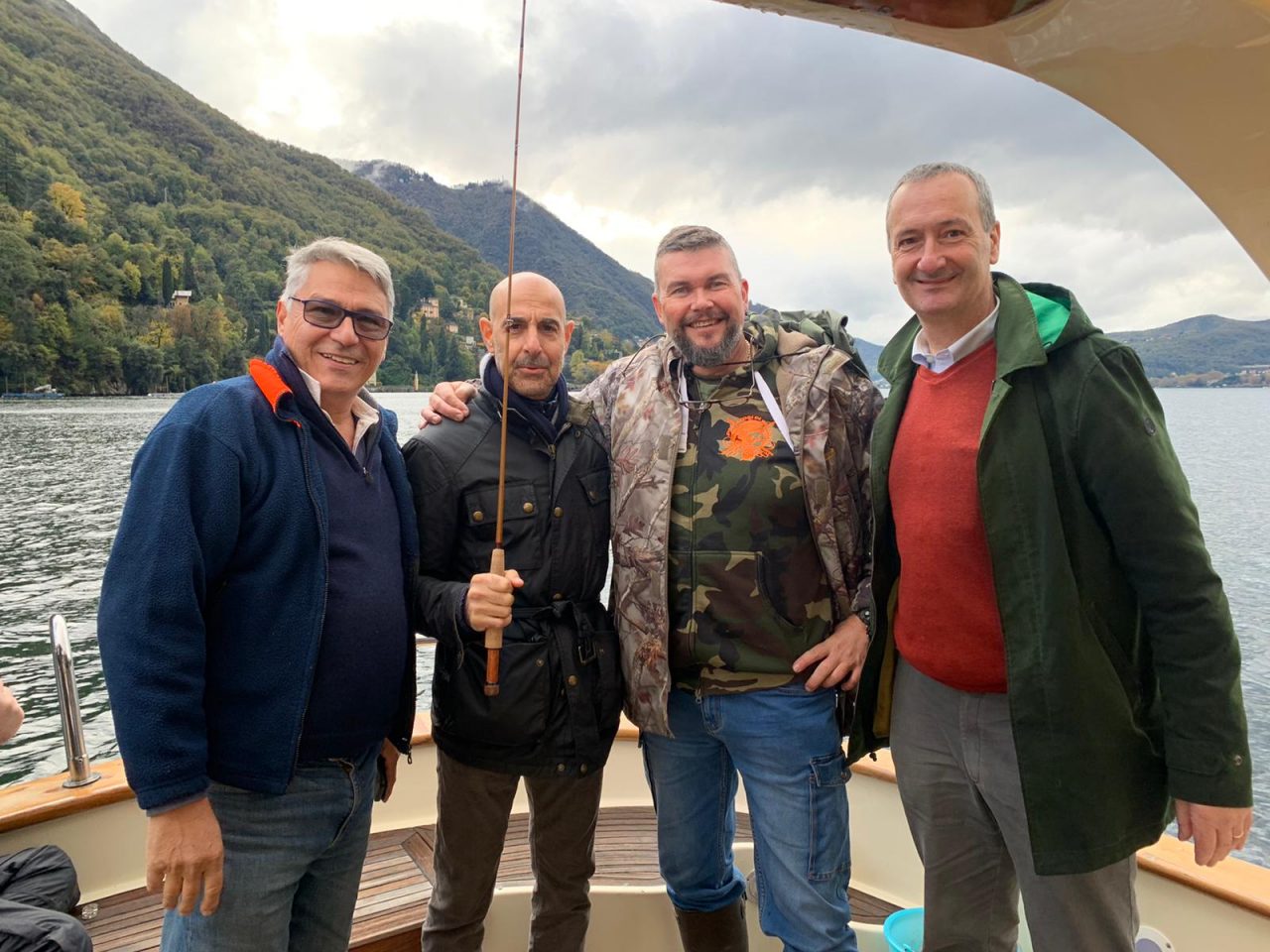 La star di Hollywood Stanley Tucci sul lago di Como
