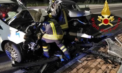 Frontale a Montano Lucino: feriti sette giovani SIRENE DI NOTTE