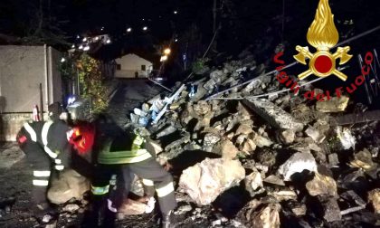 Frana a Cernobbio: operatori al lavoro ma la strada resta chiusa