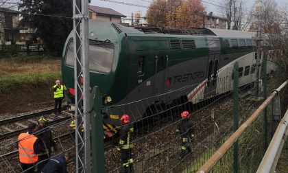 56enne muore travolta dal treno a Saronno
