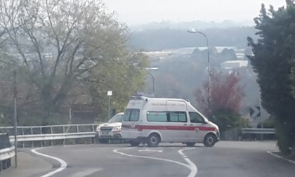 Cade dalla bicicletta, soccorso un 22enne