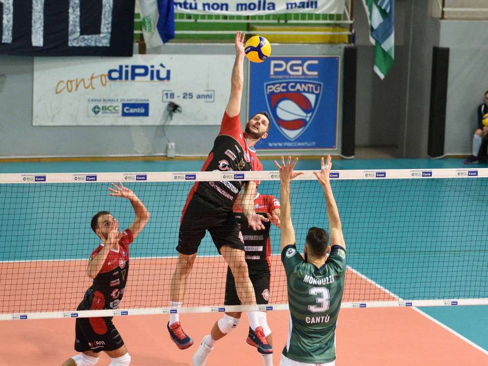 Il Pool Libertas conquista un punto al Parini contro Lagonegro