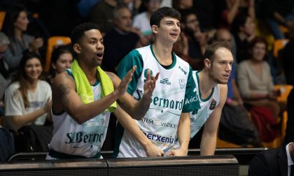 Pallacanestro Cantù l'ultima gara del 2019 al Paladesio con Brescia