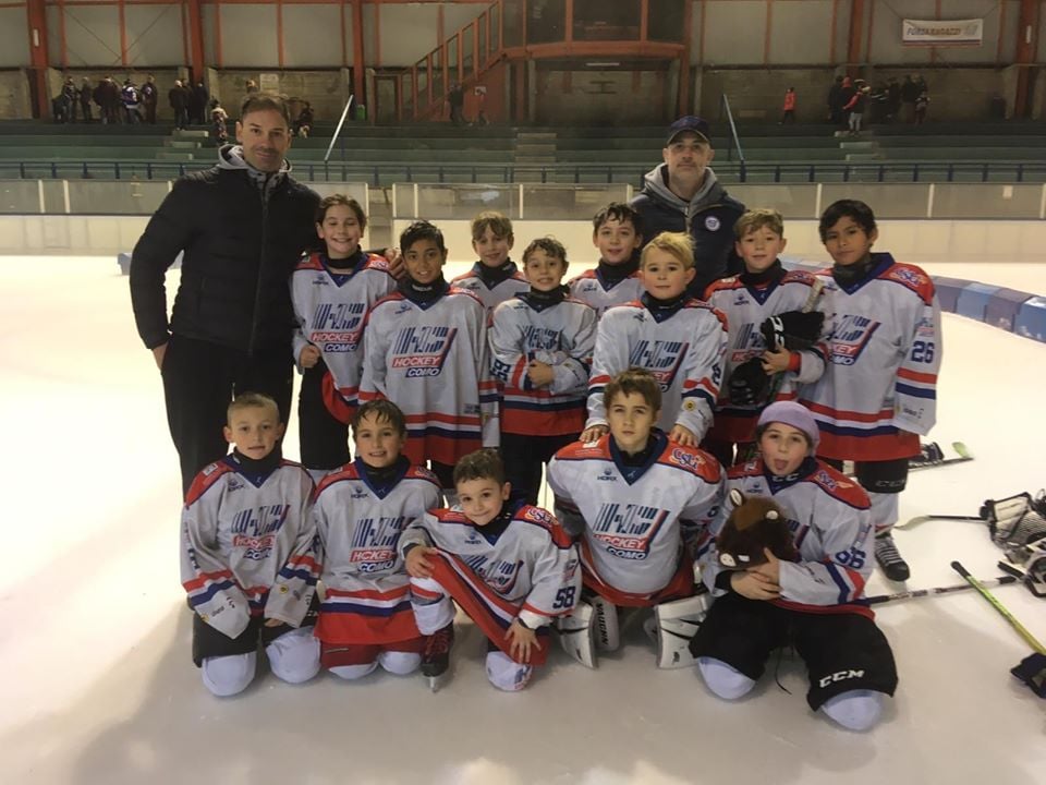 Hockey Como Under09 protagonisti oltre frontiera