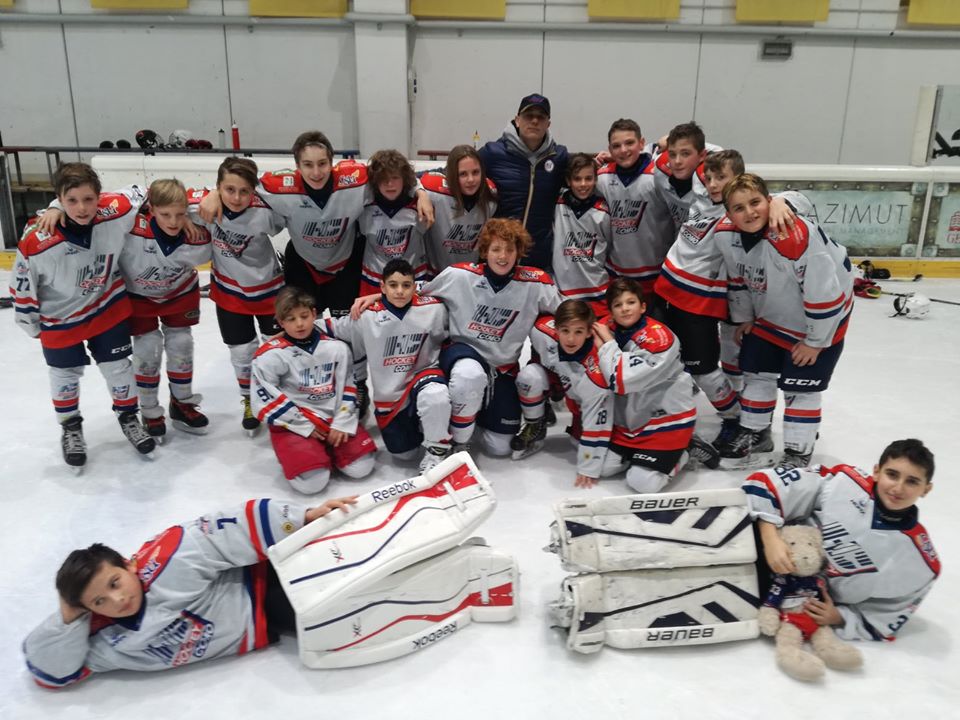 Hockey Como U13 colpo grosso in casa dei Diavoli
