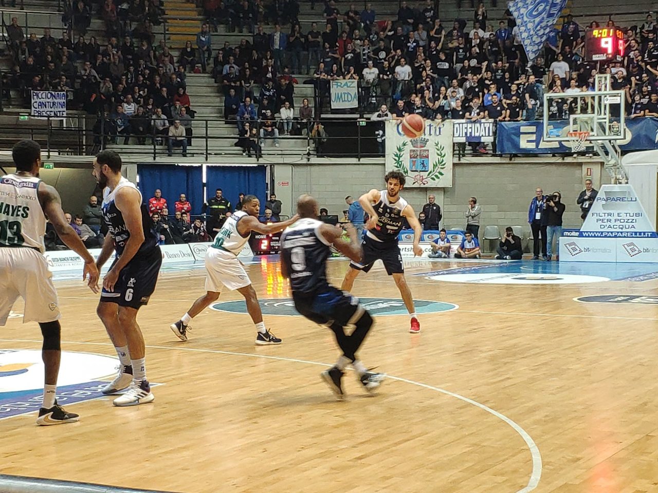Pallacanestro Cantù in campo nel derby contro Brescia RISULTATO FINALE