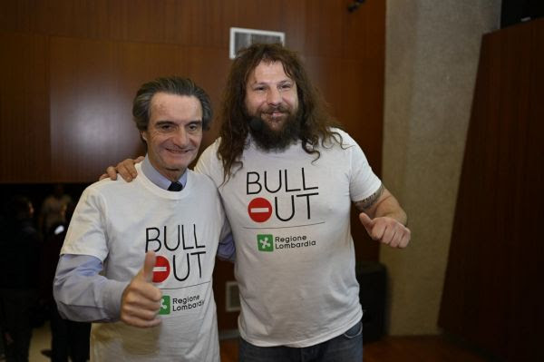 La Regione premia i progetti contro il bullismo: c’è anche il Puecher di Erba