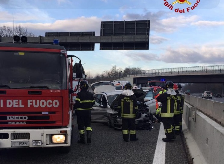 Incidente sulla A9 morto direttore sanitario di Synlab