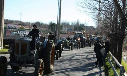 A Erba il 15° raduno dei trattori con il Clud Auto Amarcord