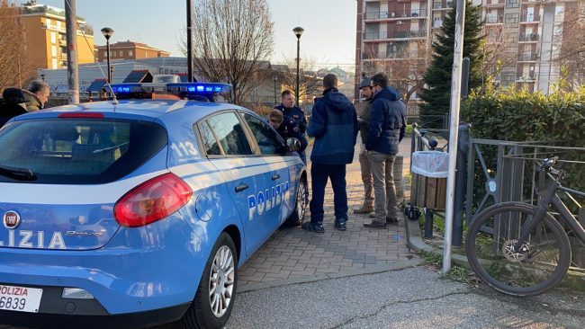 Accoltellato a Monza l’inviato di Striscia la Notizia
