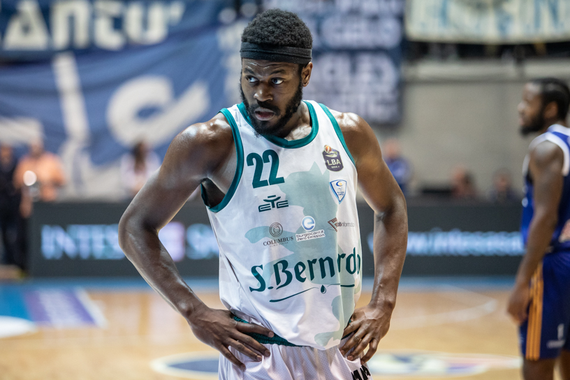 Pallacanestro Cantù: l’impatto di Burnell e la sua crescita nel tiro da tre