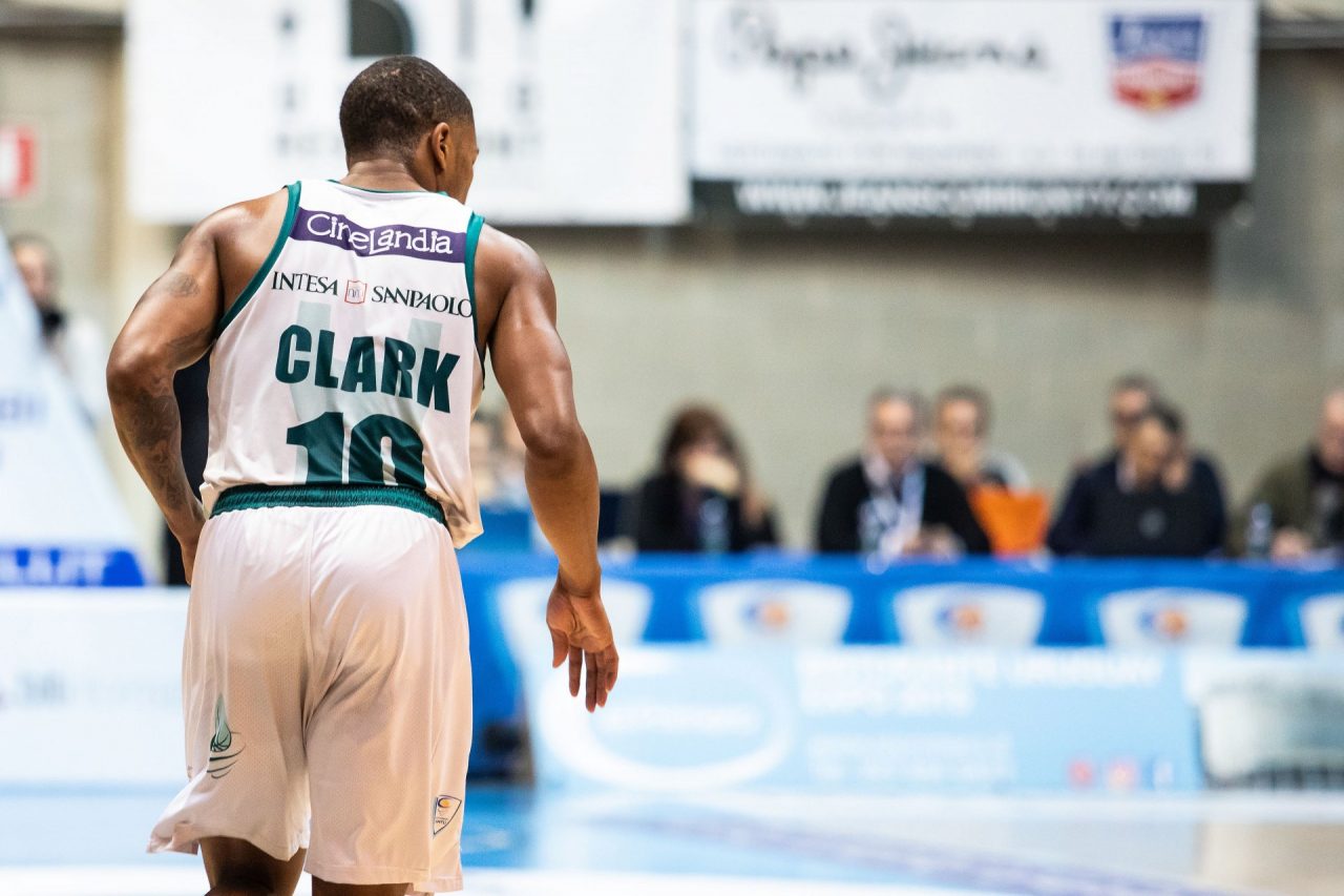 Pallacanestro Cantù Wes Clark non si ferma più