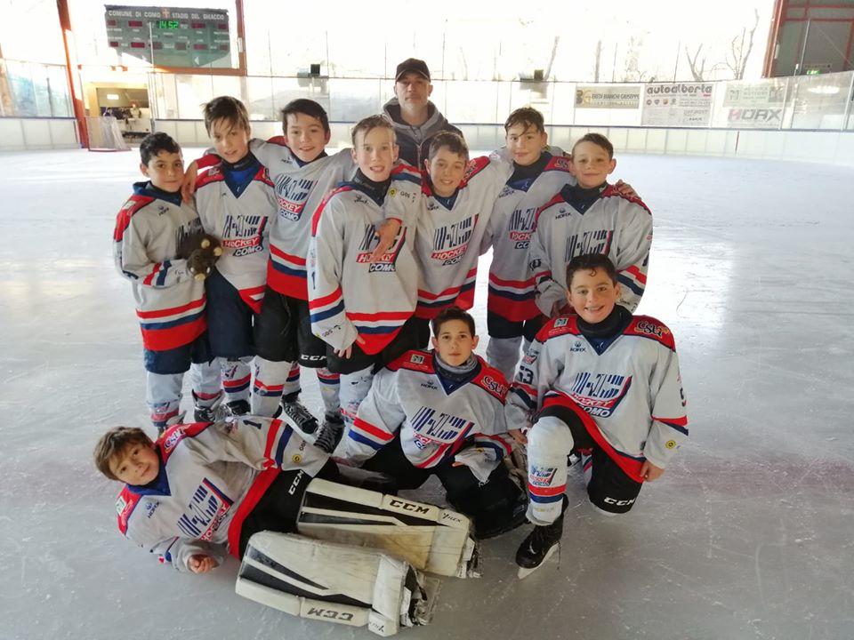 Hockey Como Under11 vincenti al Piccolo 1 Ticino