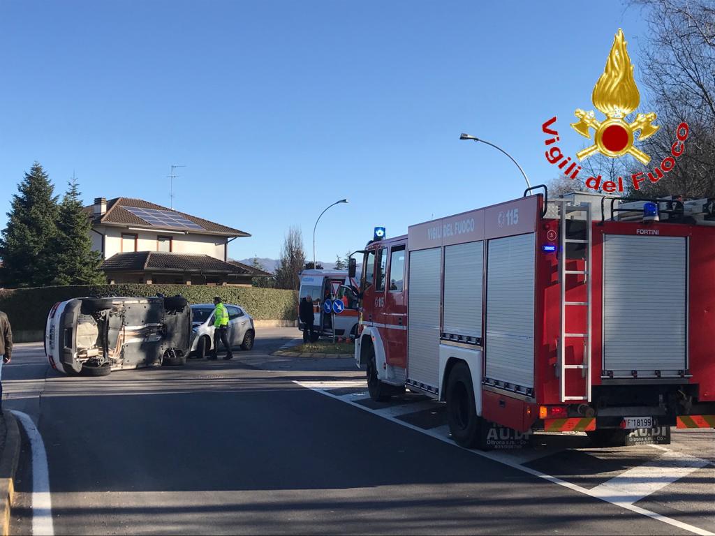 Incidente a Inverigo in via Trieste ferito un 39enne