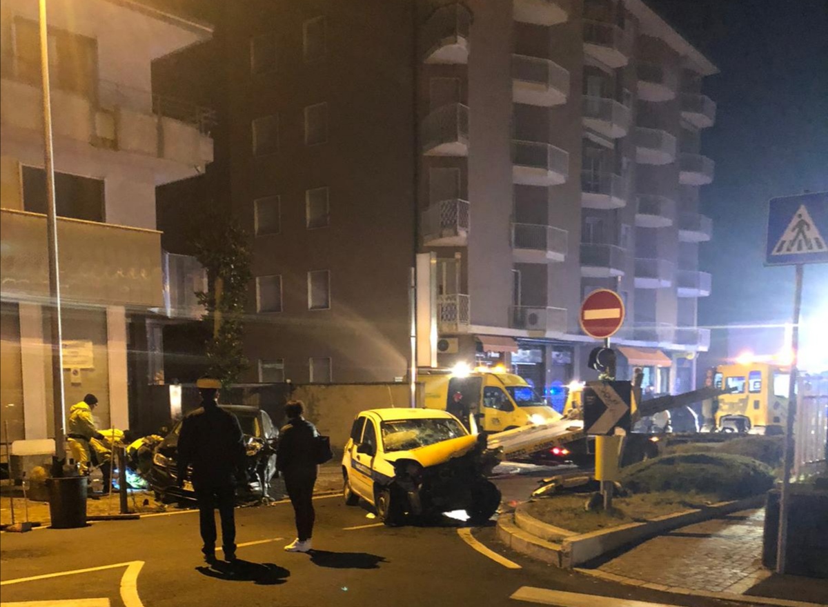 Incidente stradale a Portichetto: due feriti SIRENE DI NOTTE