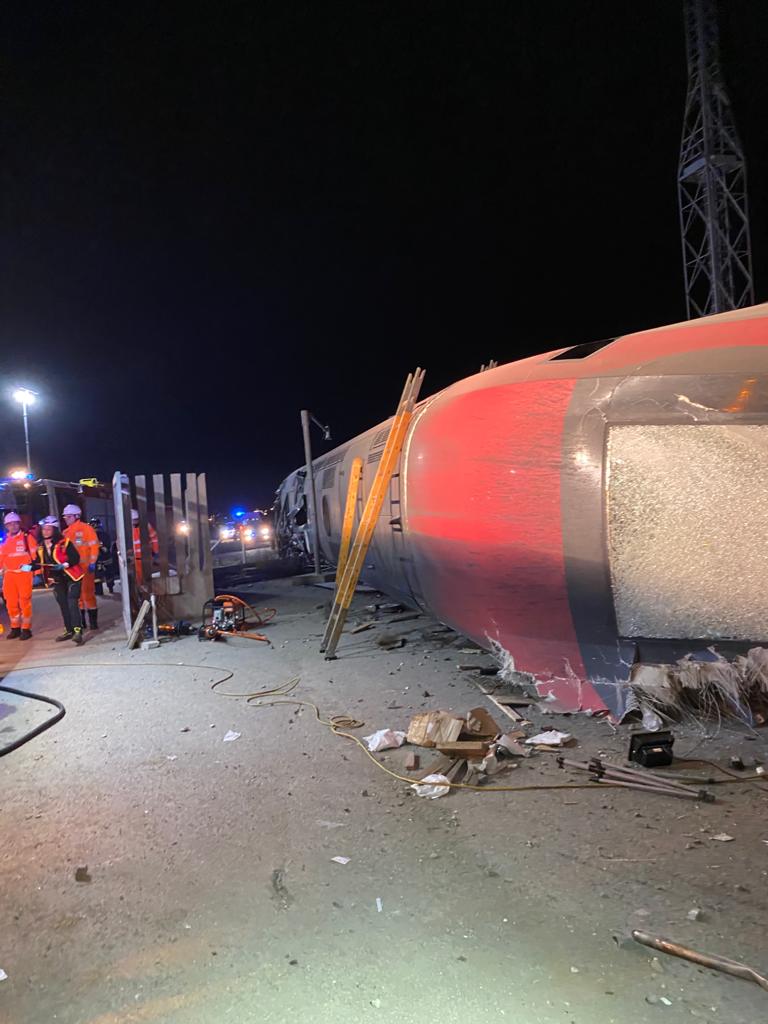 Frecciarossa deragliato: due morti e decine di feriti VIDEO