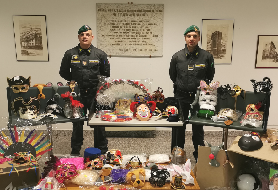 Sequestrati oltre 100mila articoli di Carnevale non sicuri VIDEO