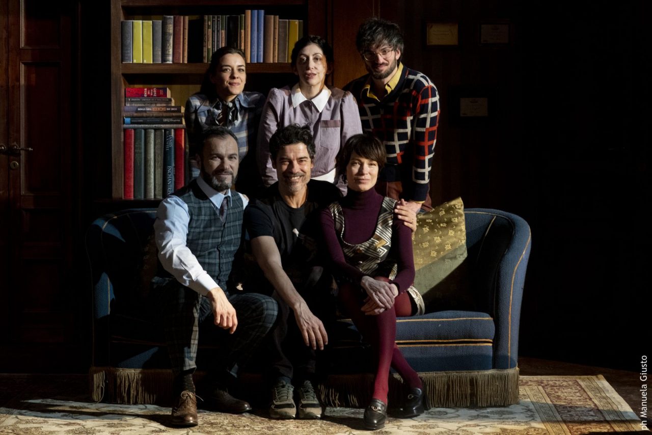 Al Teatro Sociale di Como arriva la coppia De Giovanni-Gassman