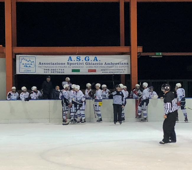 Hockey Como stasera ospita la capolista Caldaro