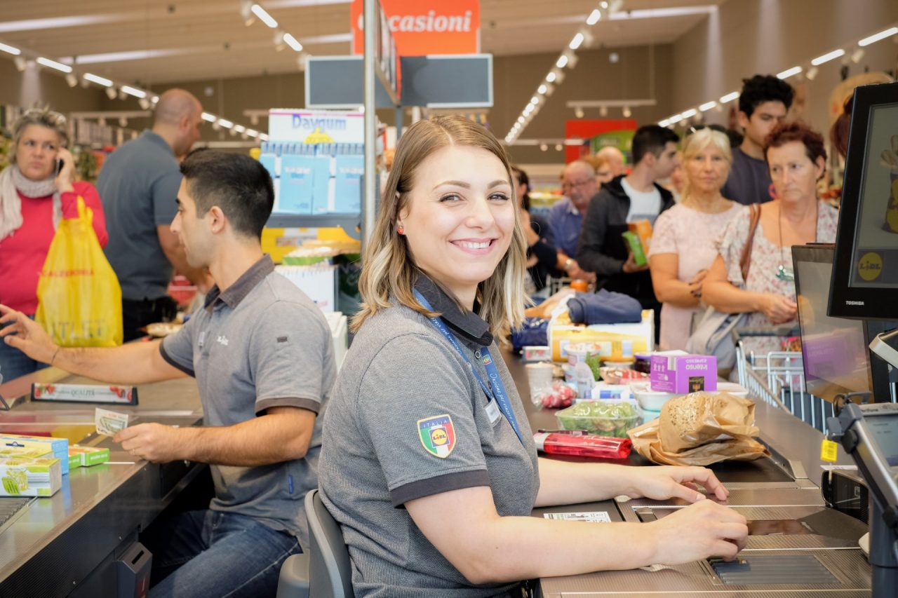 Lidl sbarca a Como: aperte le selezioni per 22 posti di lavoro
