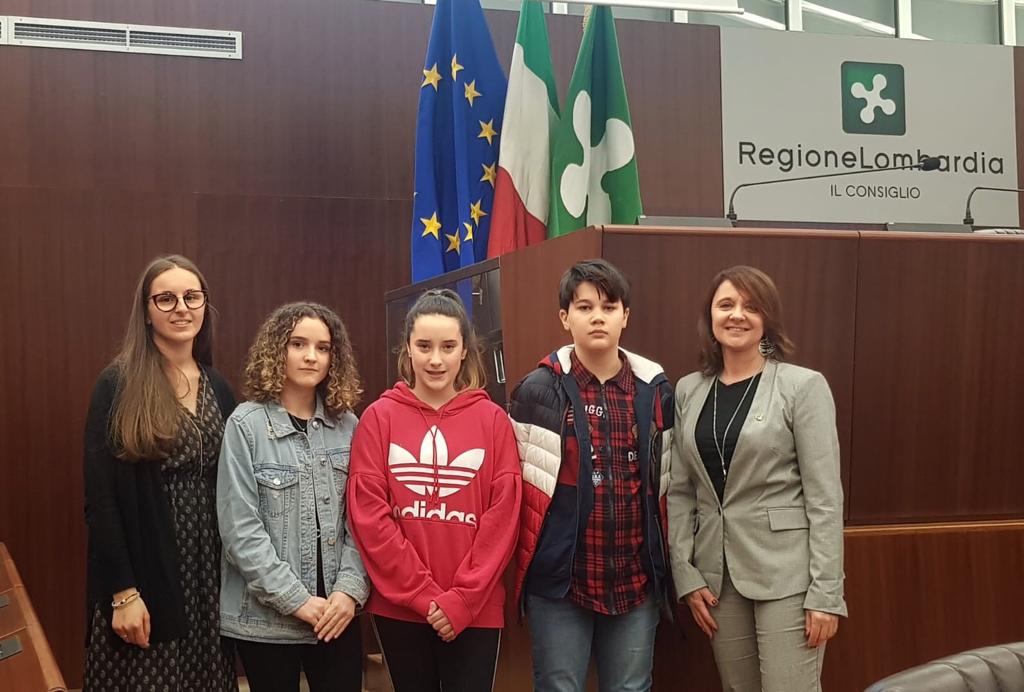 Giorno del Ricordo gli studenti di Gravedona ed Uniti in Consiglio Regionale