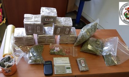 Spaccio tra i giovani: un arresto, due denunce e 6kg di hashish sequestrati
