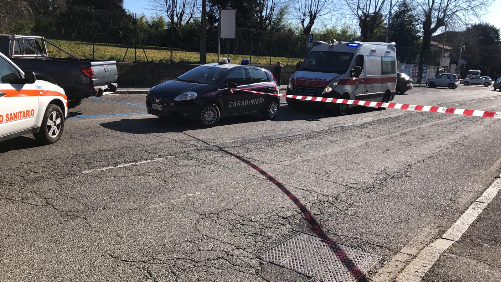 Incidente A Olgiate Comasco In Via Milano Strada Chiusa Alla Circolazione Foto E Video Prima Como