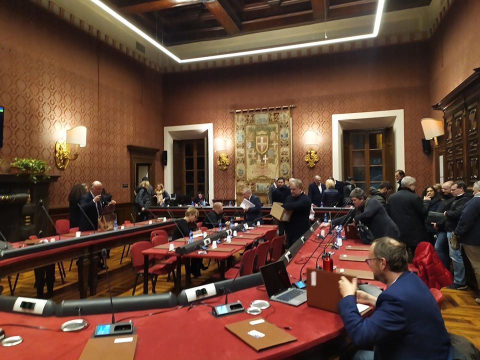 Doppietta a Palazzo Cernezzi: salta ancora il consiglio comunale di Como