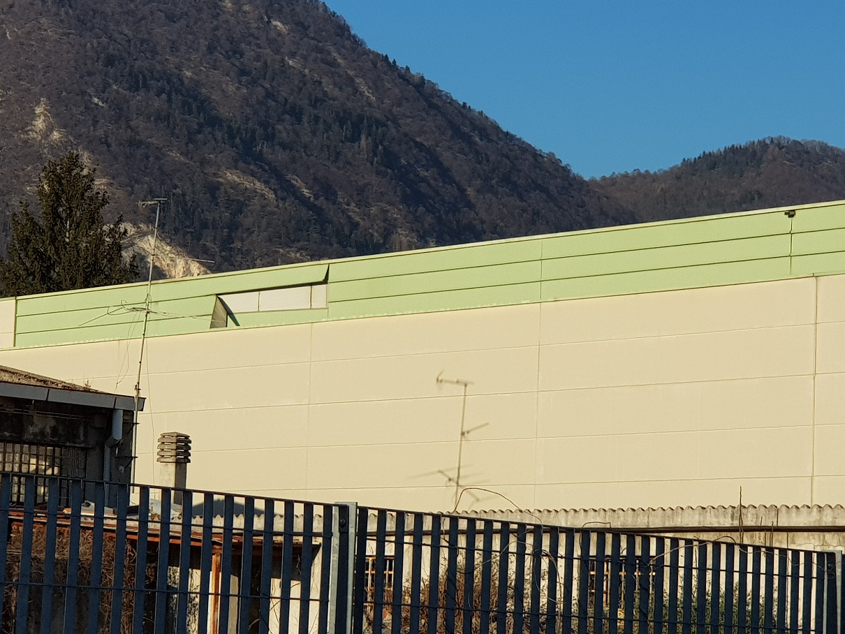 Ginnastica sospesa al Galilei di Erba: palestra inagibile per i danni del vento