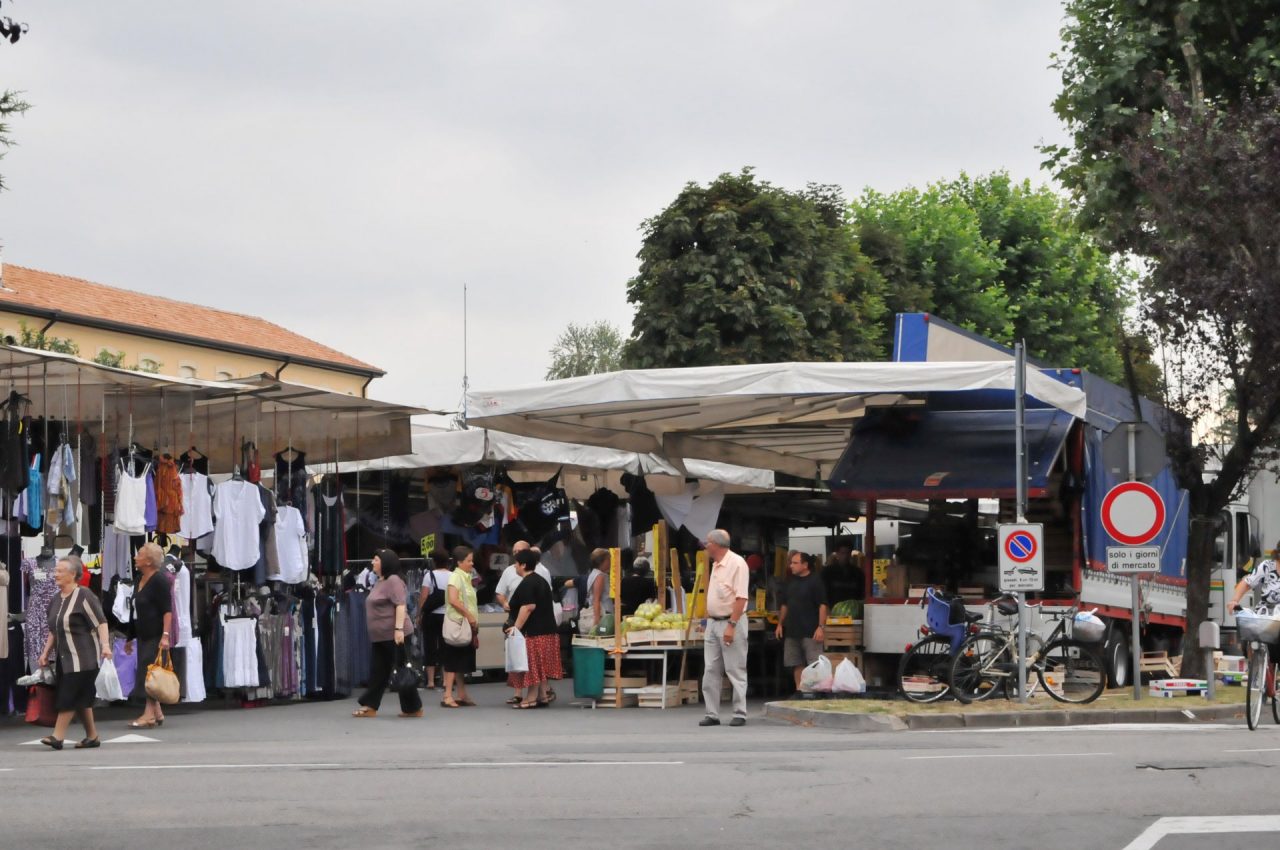 Mercato chiuso per l’emergenza coronavirus