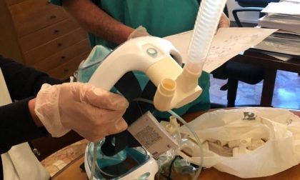 Le maschere da snorkeling respiratori d'emergenza: un'azienda comasca stampa le valvole per trasformarle
