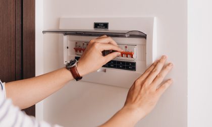 Manutenzione elettrica: come garantire la sicurezza e la funzionalità dell'impianto domestico