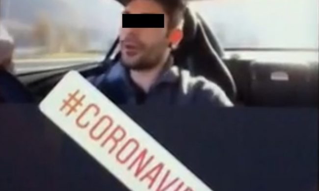Pubblica video mentre va a prendere la fidanzata in quarantena a Dongo, denunciato