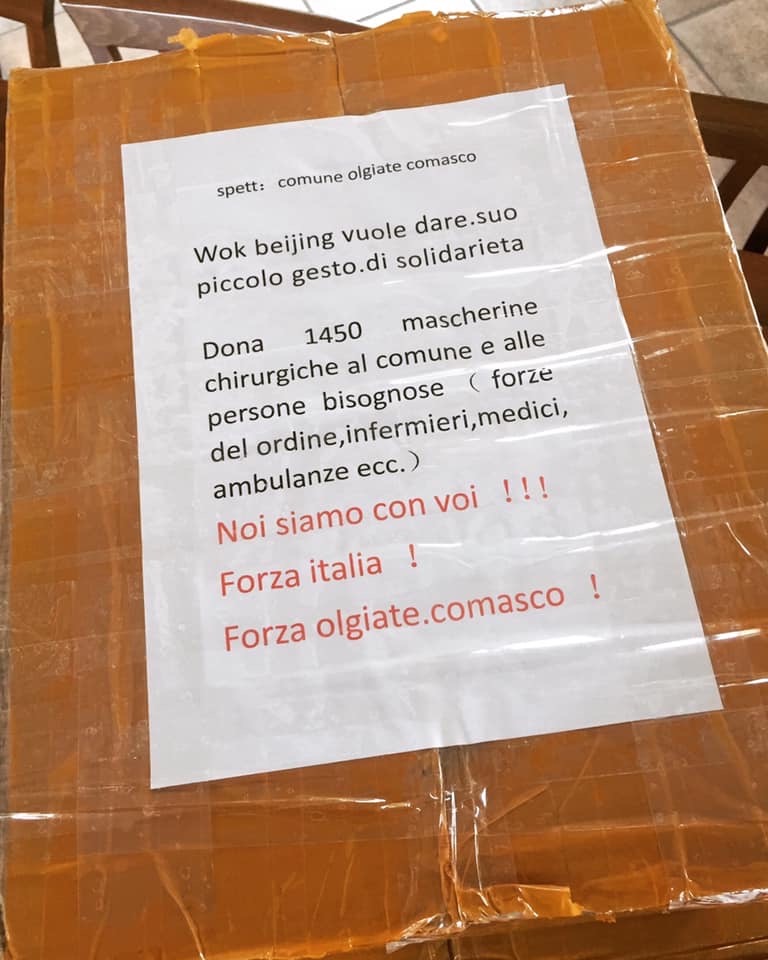 Coronavirus, mascherine donate a Comune e Sos da attività commerciali cinesi
