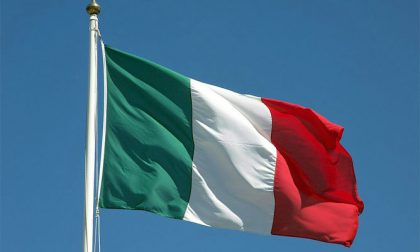 Covid-19, a Bulgarograsso e Guanzate l'invito a esporre la bandiera italiana