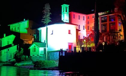 Il Tricolore illumina i monumenti del Lago di Como: "Un piccolo gesto per affrontare le difficoltà" FOTO