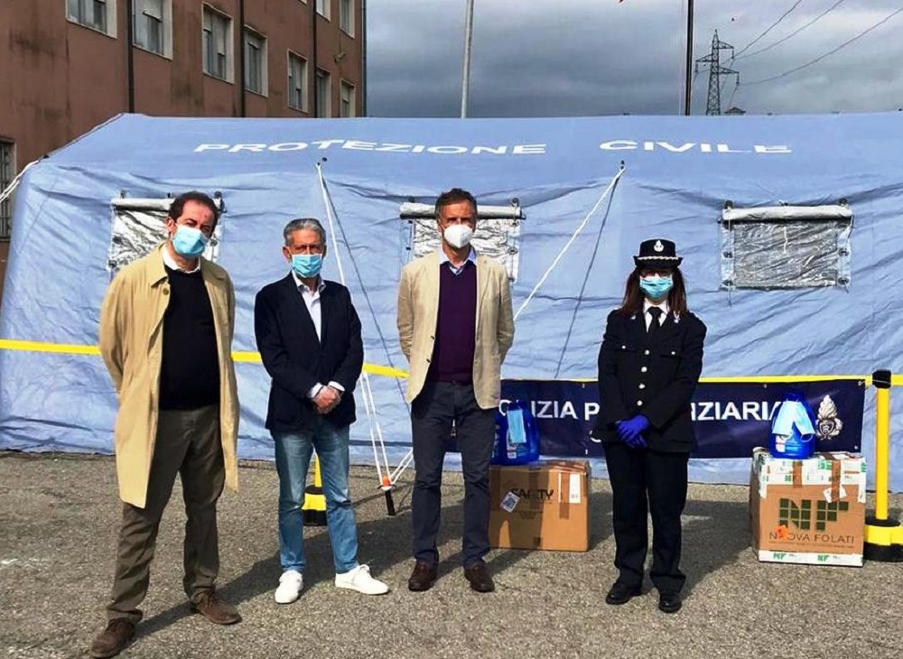 Nuove consegne di mascherine ai taxisti e alla Polizia Penitenziaria