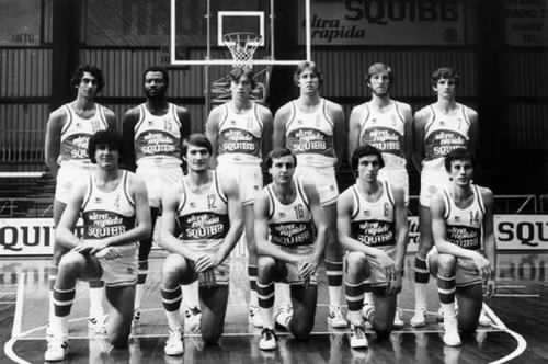 Pallacanestro Cantù già eliminate la Forst 1974/75 e la Squibb 1982/83