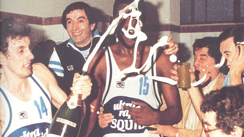Pallacanestro Cantù Pierluigi Marzorati tra le leggende del basket Italiano