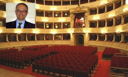 Anche il Teatro Sociale sostiene gli ospedali comaschi: i Palchettisti donano 10mila euro