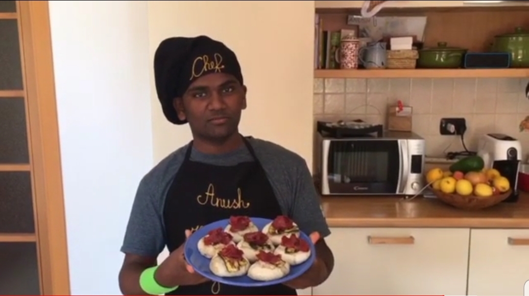 Le ricette del giovane Anush su Youtube