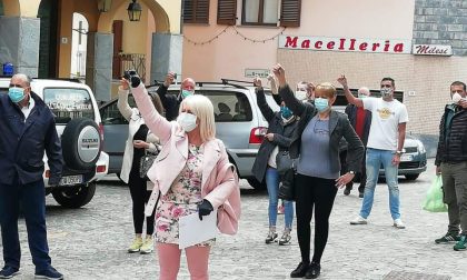 I commercianti di Valle Intelvi in protesta per la mancata riapertura delle attività