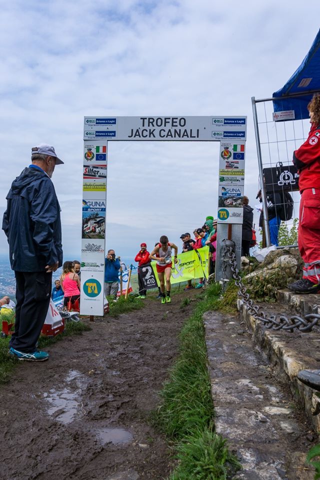 TRofeo Jack canali arrivo