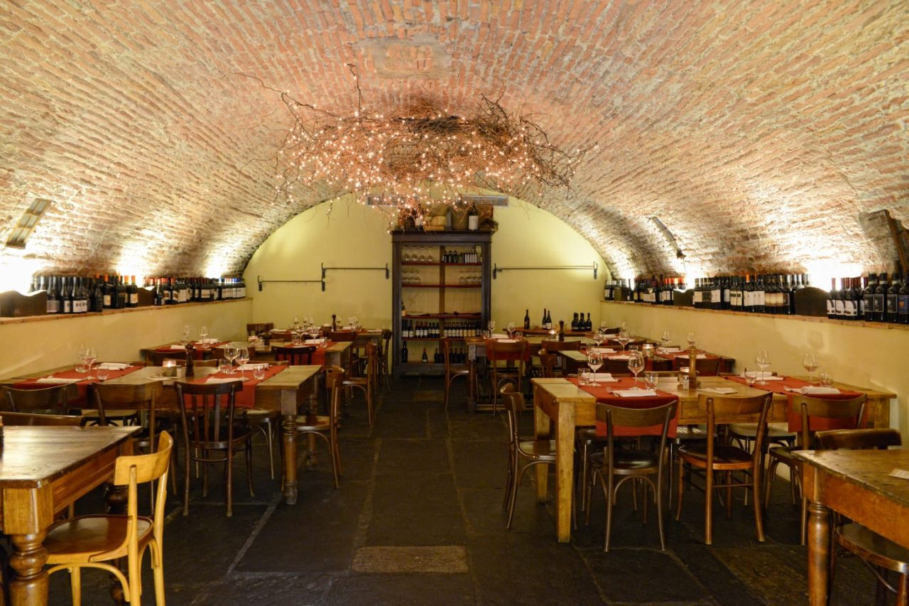 Piccoli locali, grandi distanze: il Crotto del Sergente e l’Enoteca84 raccontano le difficoltà della riapertura