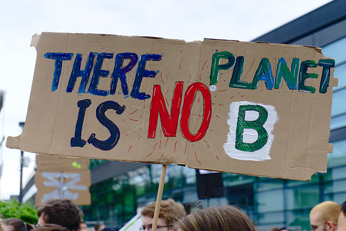 Fridays For Future e Unione degli Studenti in piazza contro la Dad e “l’ipocrisia ambientale”