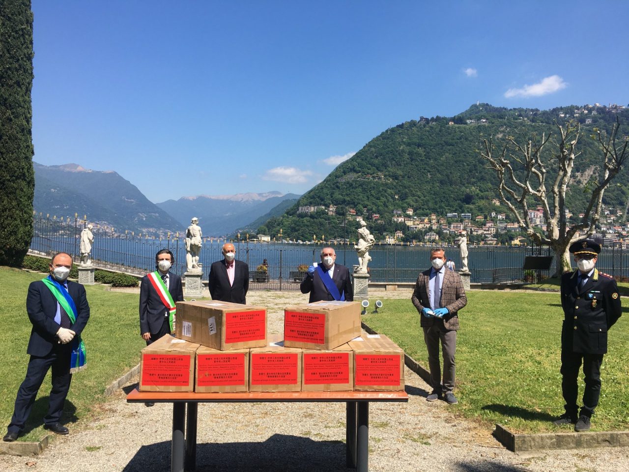 5mila mascherine in dono da Jinzhong alla provincia di Como e alla Camera di Commercio