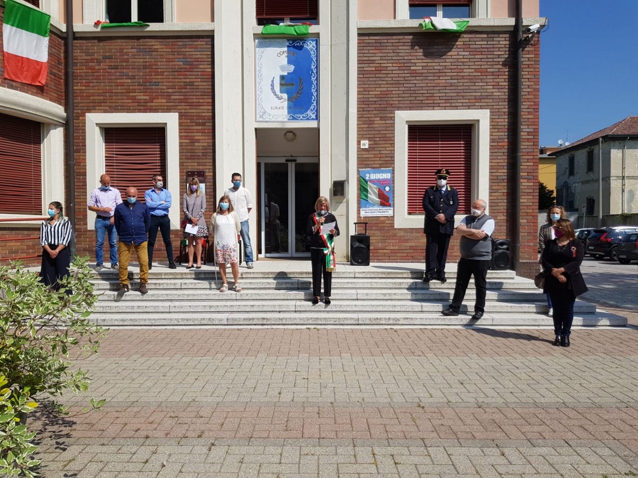 Festa della Repubblica dedicata a chi lotta contro il coronavirus FOTO