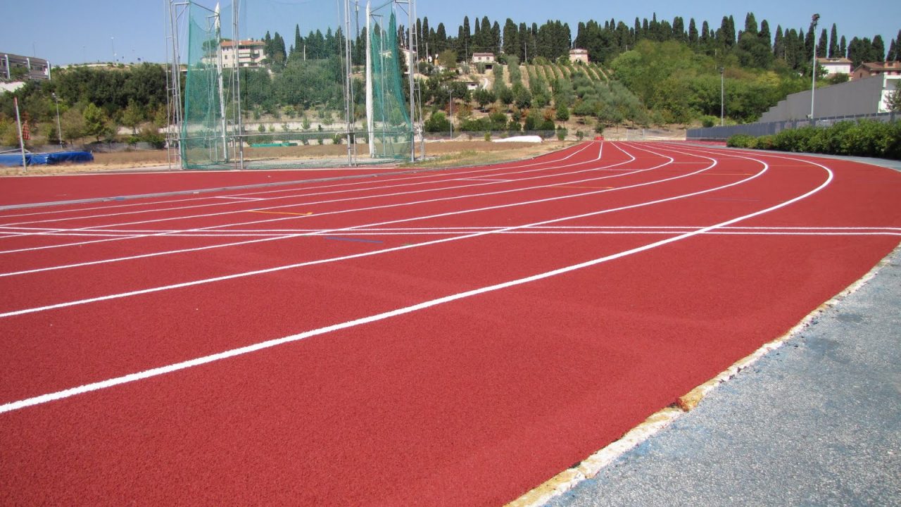Il grande cuore dell’Atletica Triangolo Lariano: pista di atletica aperta gratuitamente ai giovani ucraini rifugiati