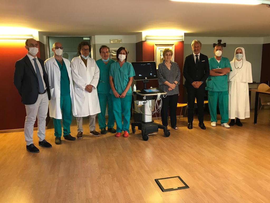 Donato un ecografo all’ospedale Valduce di Como