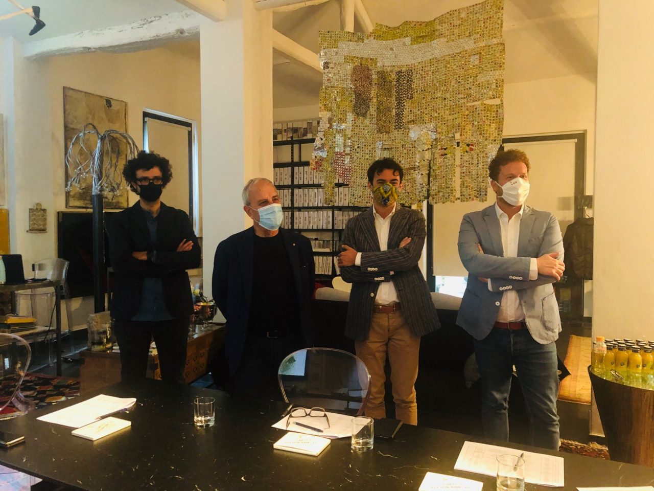 Miniartextil si trasferisce in Pinacoteca e al Mercato Coperto e porta una mostra a Villa Olmo
